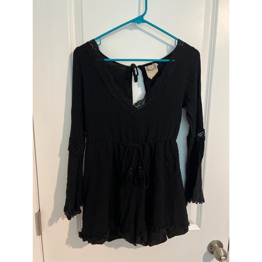 Anthropologie Sea Gypsies Black Boho Romper – Size Medium